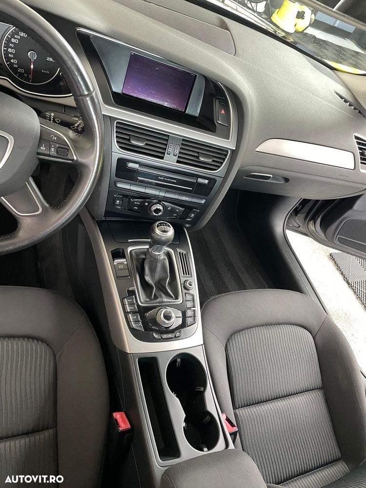 Audi A4 2.0 TDI DPF Attraction - 22