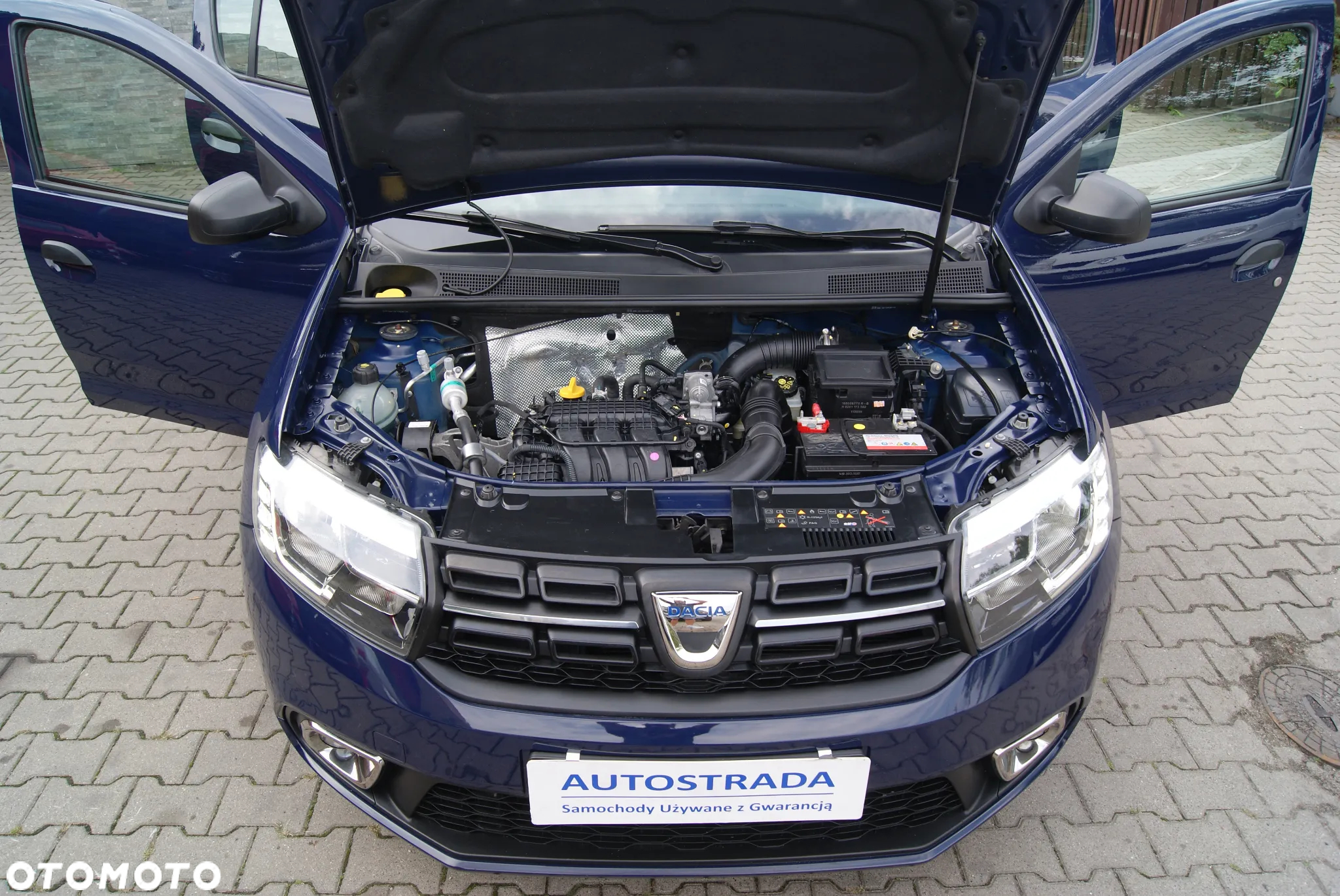 Dacia Sandero 1.0 SCe Laureate - 11
