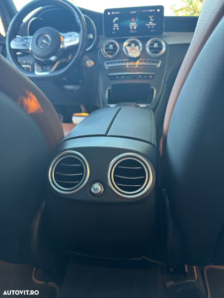 Mercedes-Benz GLC 300 e 4MATIC - 15