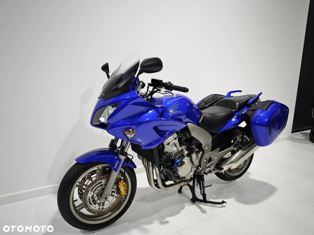 Honda CBF - 25