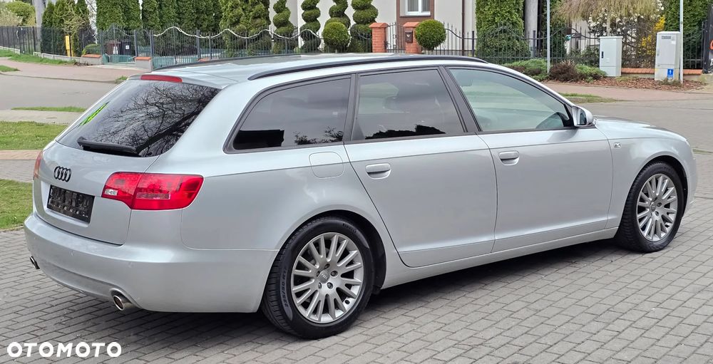Audi A6 - 4