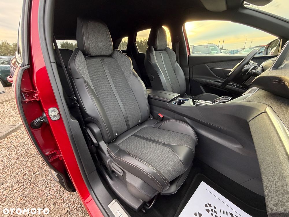 Peugeot 3008 - 25