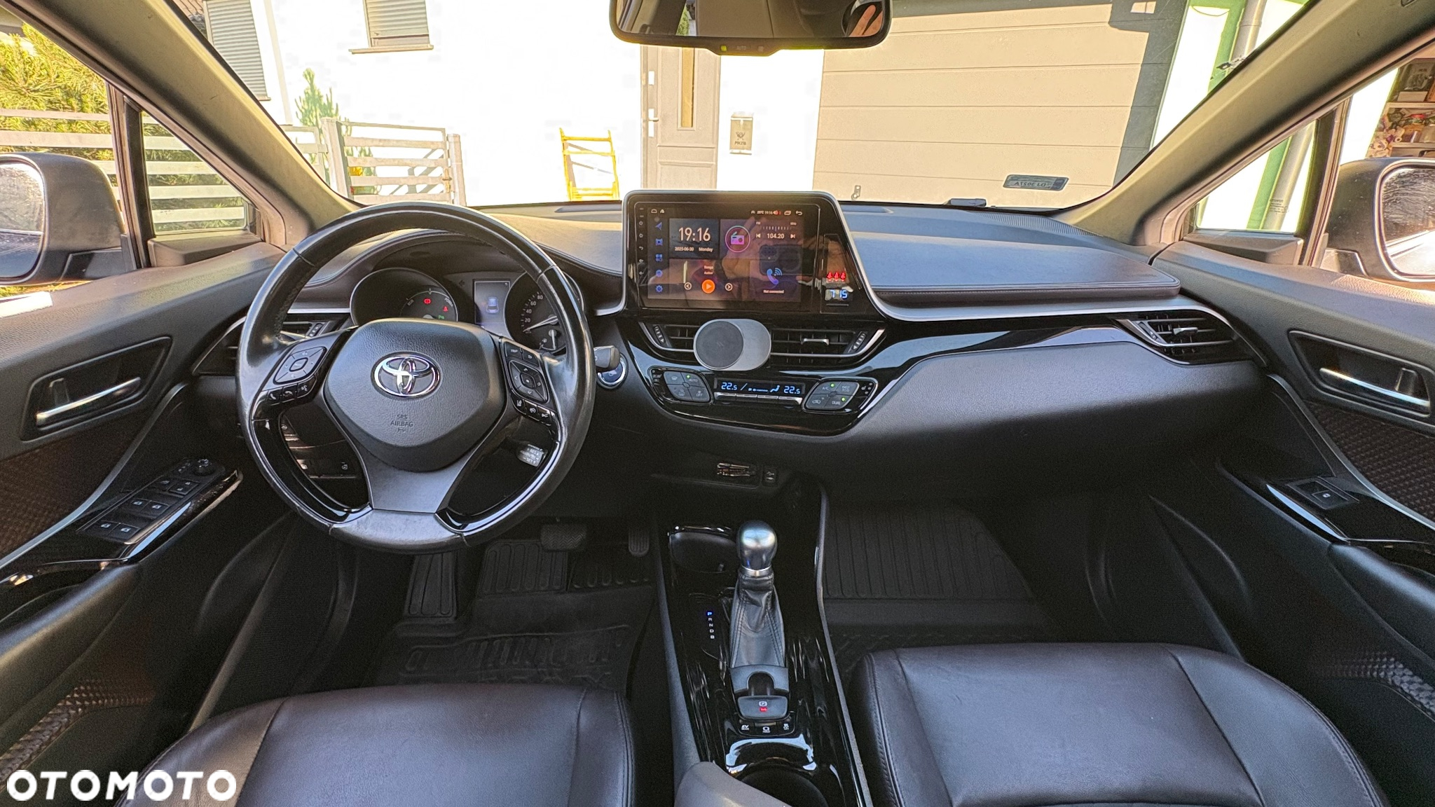 Toyota C-HR 1.8 Hybrid Prestige - 10