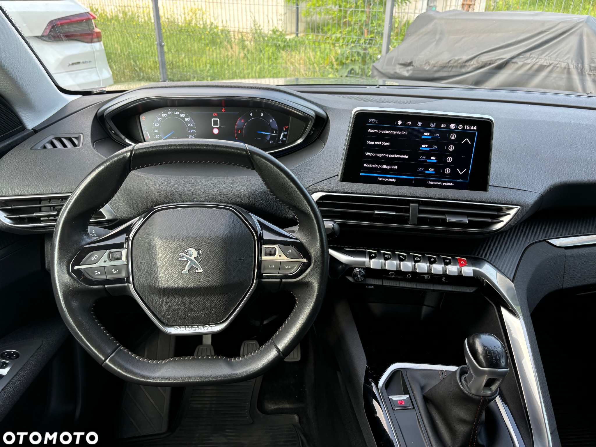 Peugeot 3008 1.5 BlueHDi Active S&S - 14