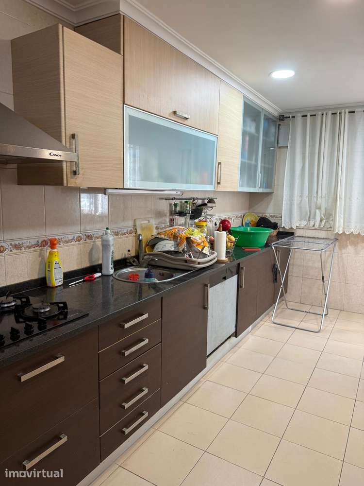 Apartamento T3 no Centro do Montijo - Grande imagem: 2/37