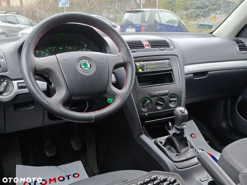 Skoda Octavia 2.0 TDI Elegance - 6