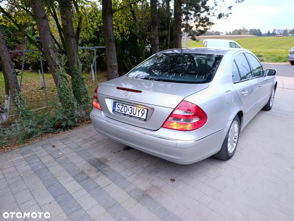 Mercedes-Benz Klasa E - 13