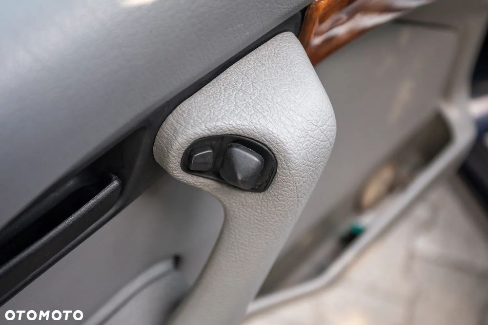 BMW Seria 5 - 22
