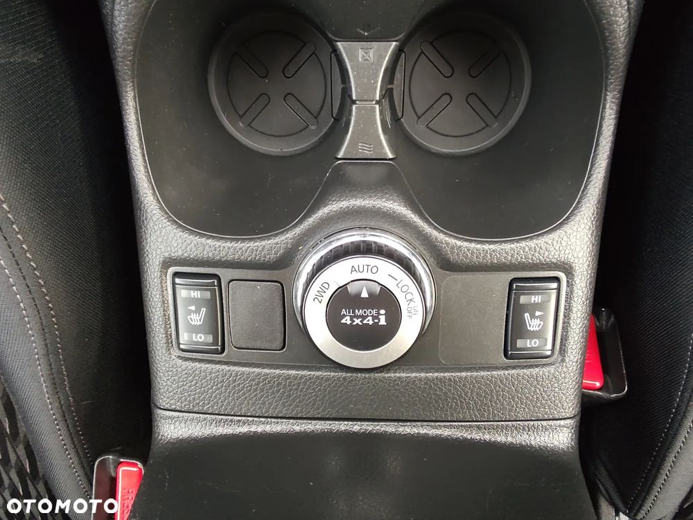 Nissan X-Trail 1.6 DCi ALL-MODE 4x4i N-Vision - 17