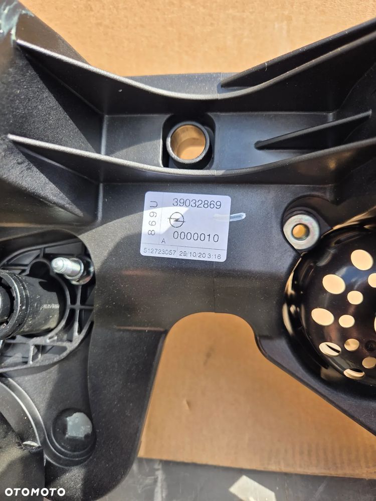Pedały Pedał sprzęgła hamulca gazu Opel Zafira C 39032869 13253781 - 4