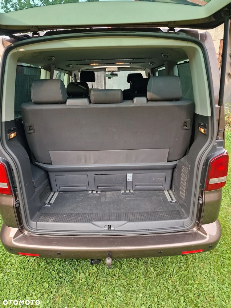 Volkswagen Multivan - 8