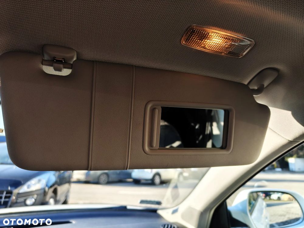 Audi A3 Sportback 2.0 TDI DPF (DSG) S tronic Attraction - 39