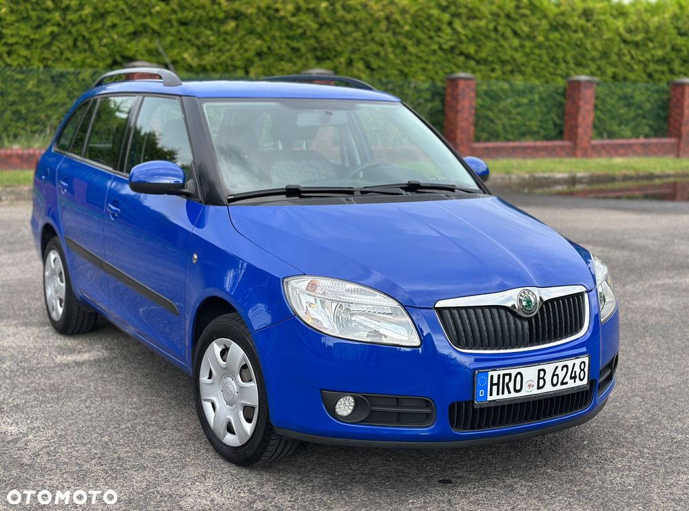 Skoda Fabia 1.4 16V Ambiente - 2