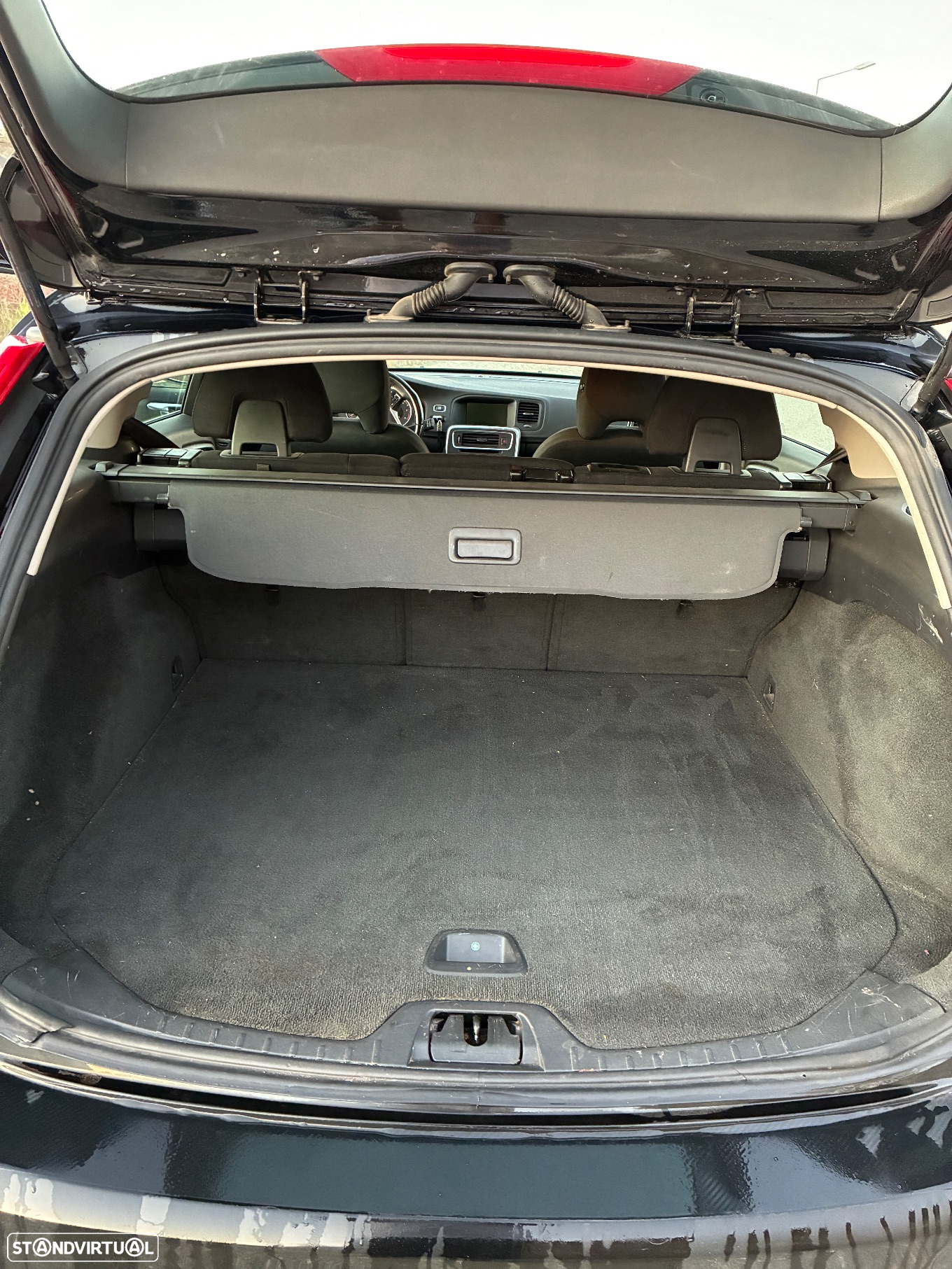 Volvo V60 1.6 D2 Drive Momentum Start/Stop - 13