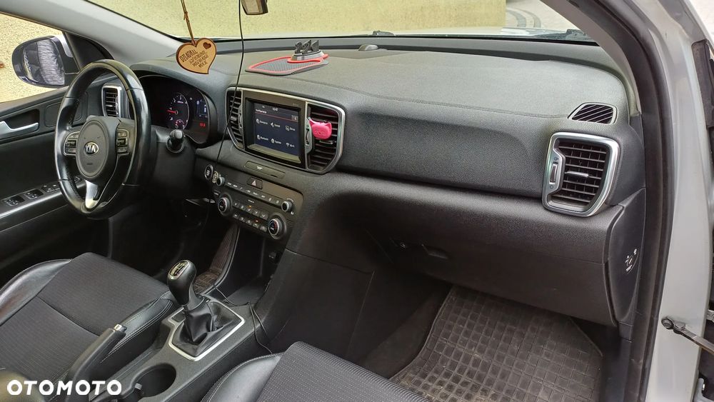 Kia Sportage 1.7 CRDI XL 2WD - 29