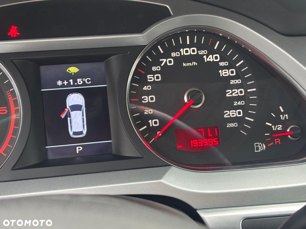 Audi A6 Avant 2.0 TDI Multitronic - 17