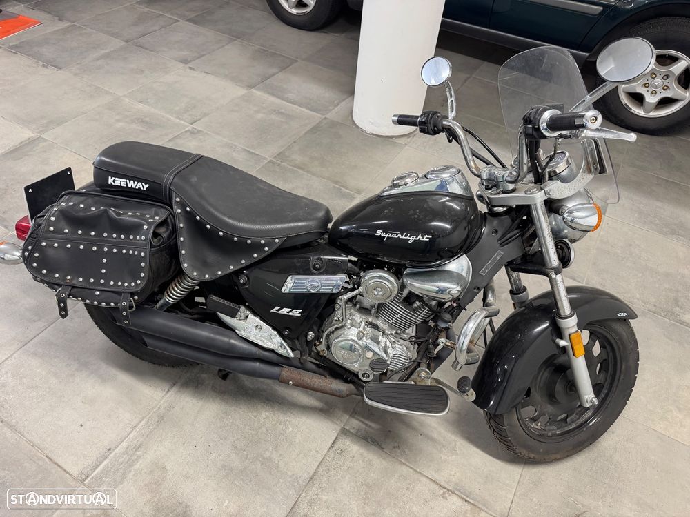 Keeway Superlight 125 - 3