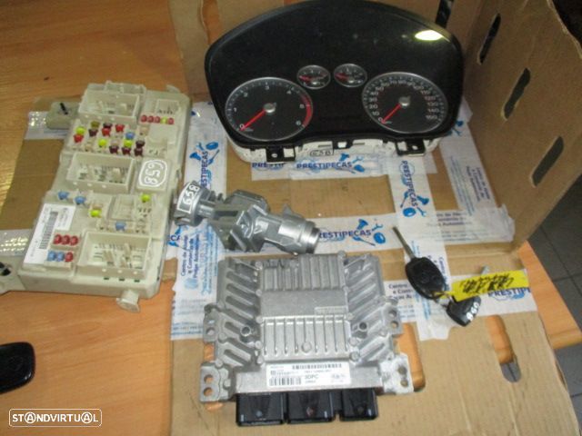 Centralina 7M5112A650APC FORD FOCUS 2007 1.8 TDCI SIEMENS - 1