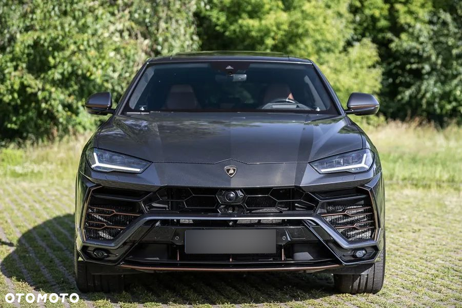 Lamborghini Urus - 6