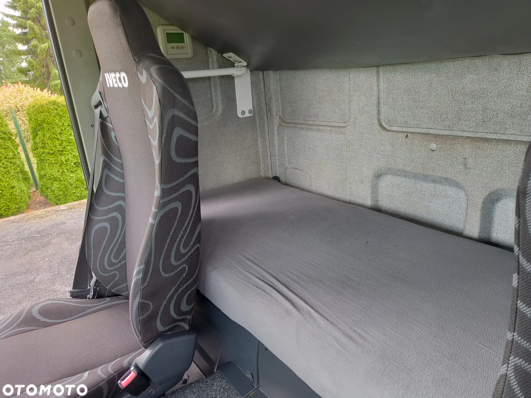 Iveco EUROCARGO 120E28 - 20