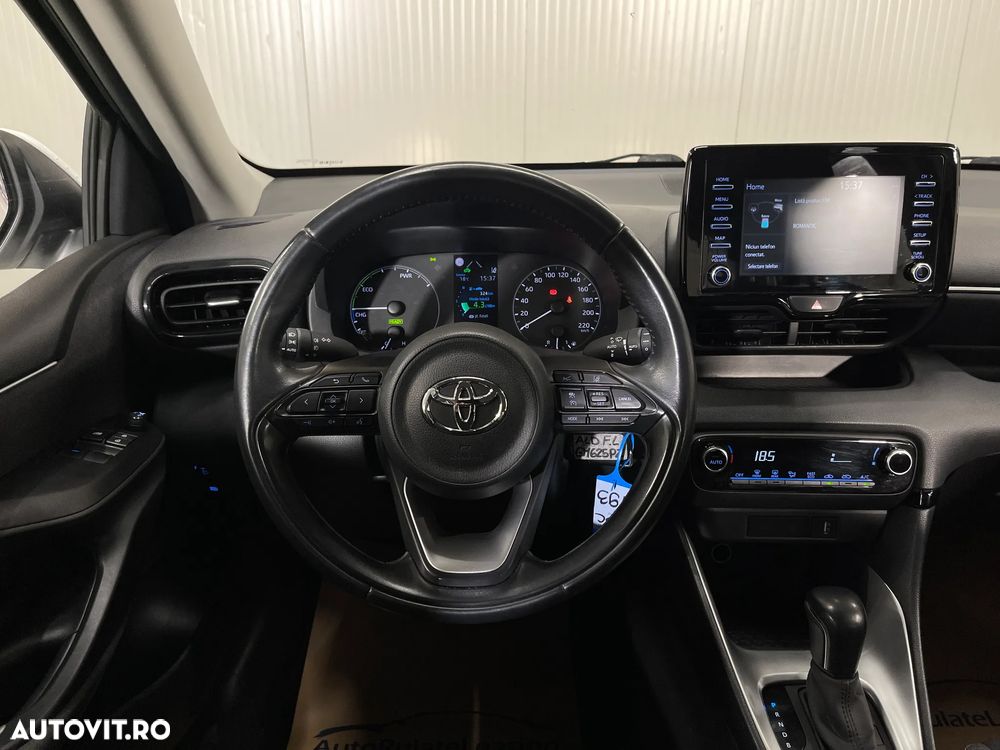 Toyota Yaris 1.5 VVT-i HSD Active - 6