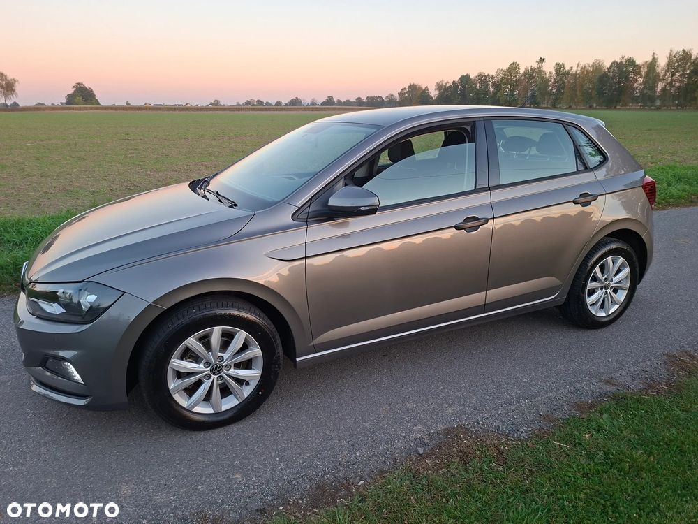 Volkswagen Polo - 25