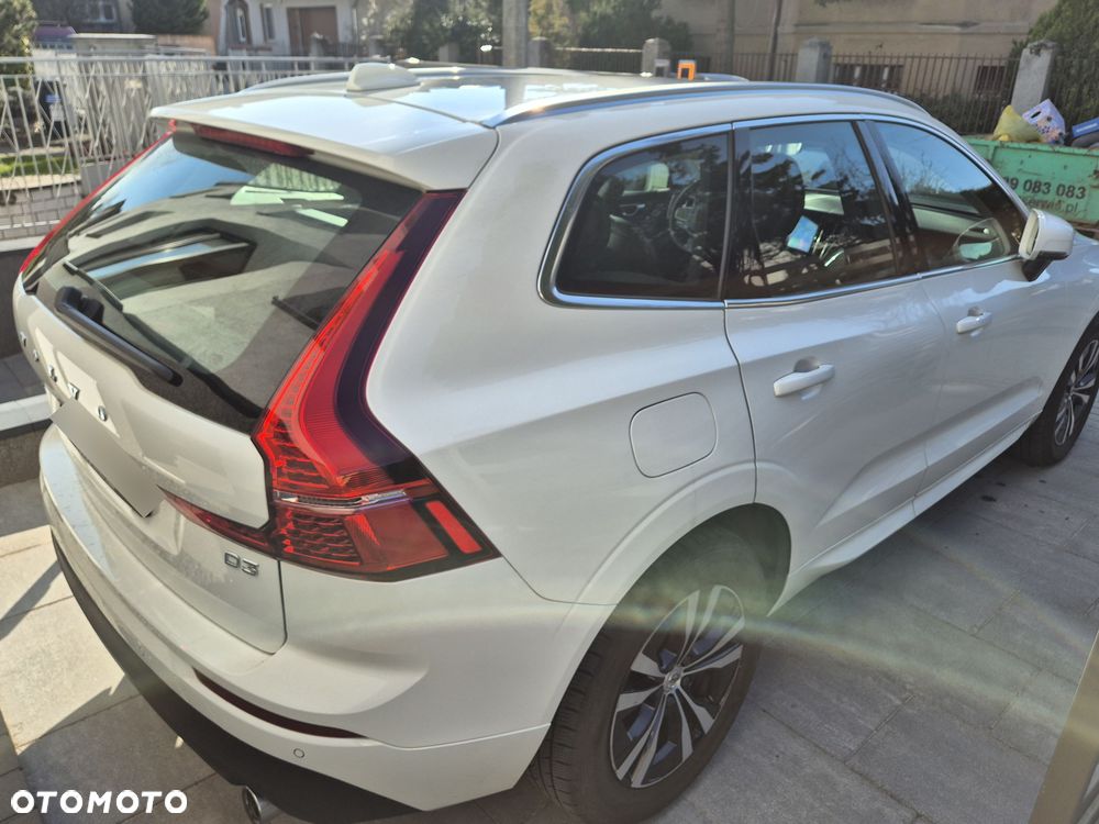 Volvo XC 60 D3 Momentum Pro - 4