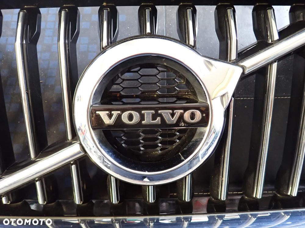 VOLVO XC 60 II GRILL ATRAPA PRZÓD PRZEDNIA - 2