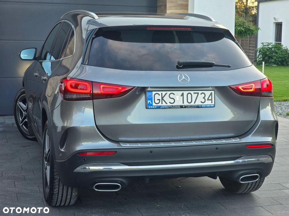 Mercedes-Benz GLA 200 d AMG Line - 23