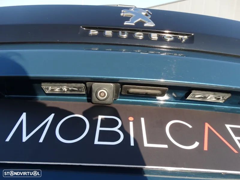 Peugeot 3008 1.6 Hybrid Allure e-EAT8 - 29