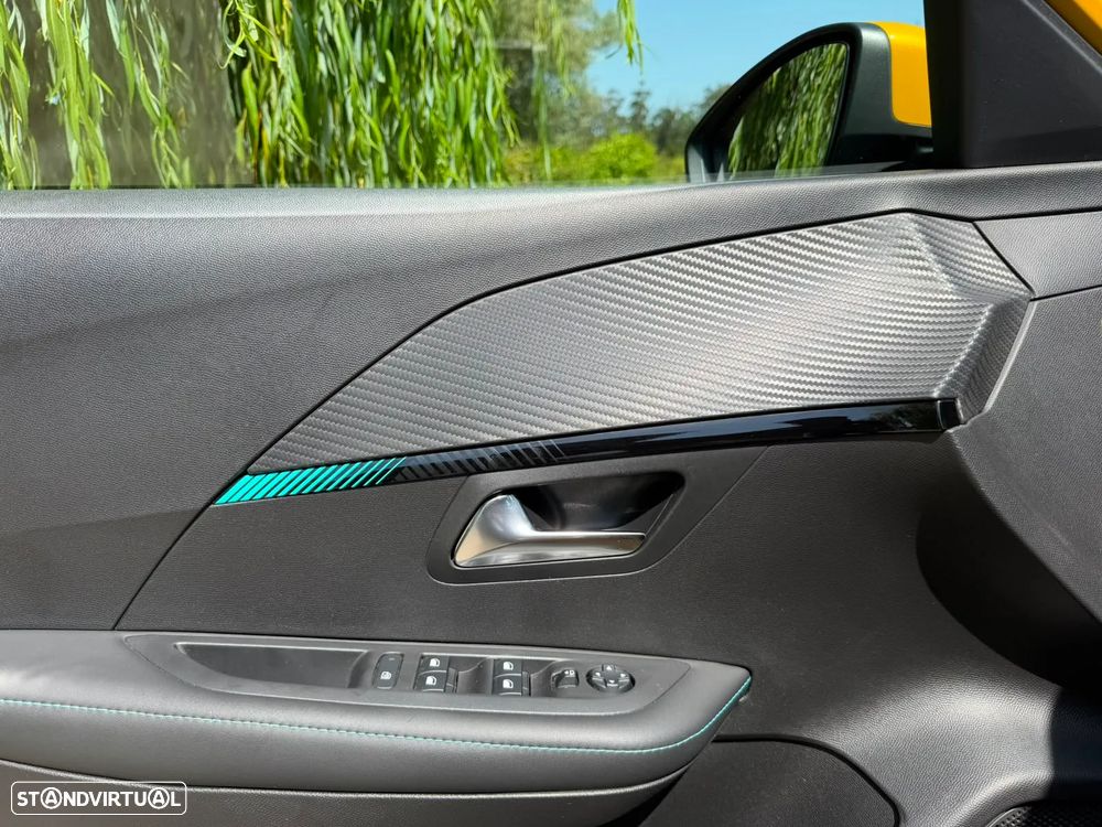 Peugeot 208 PureTech 100 Active - 28