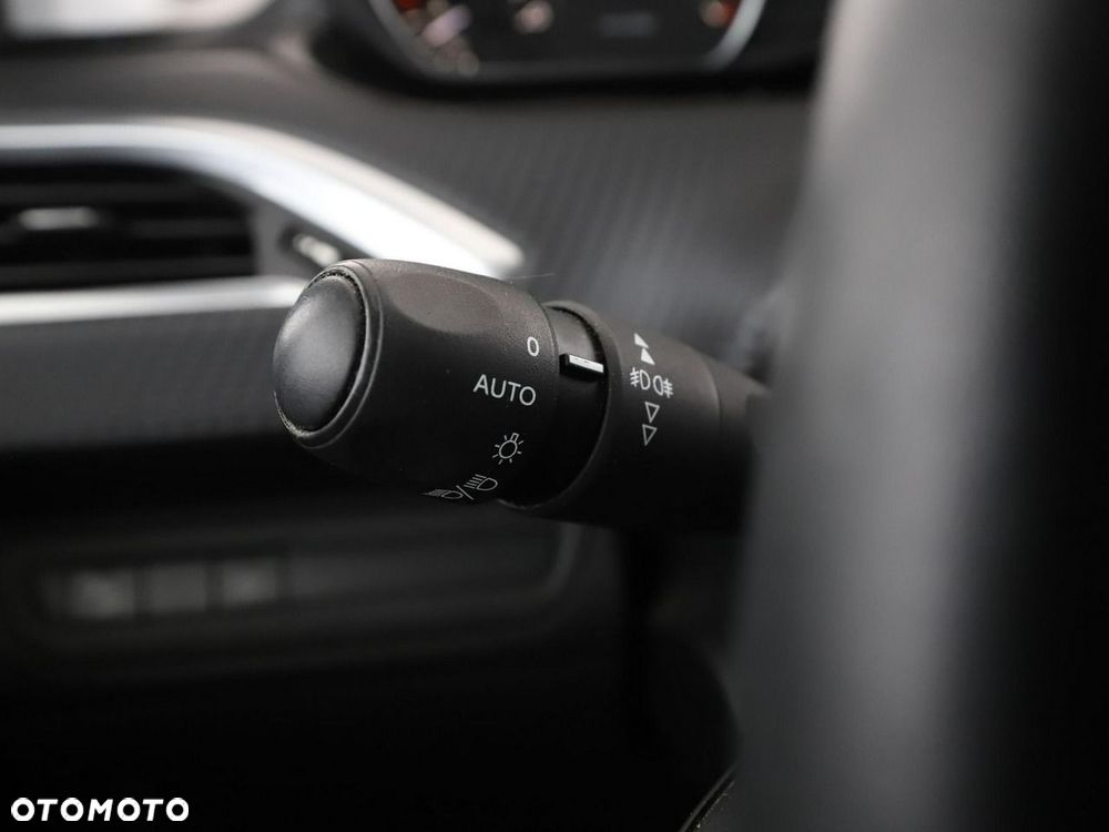 Peugeot 2008 PureTech 110 Style - 32