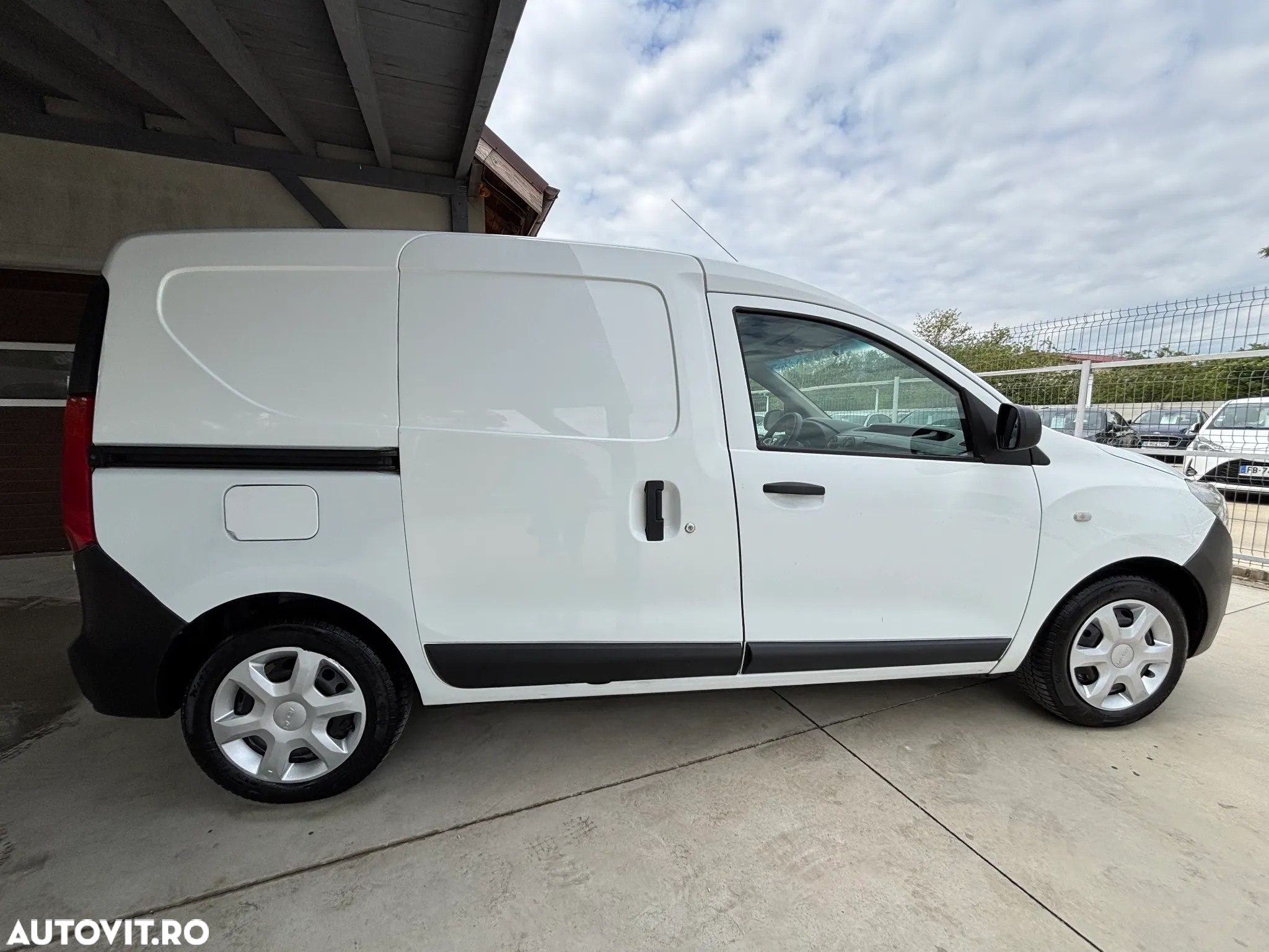 Dacia Dokker 1.5 Blue dCi Laureate - 6