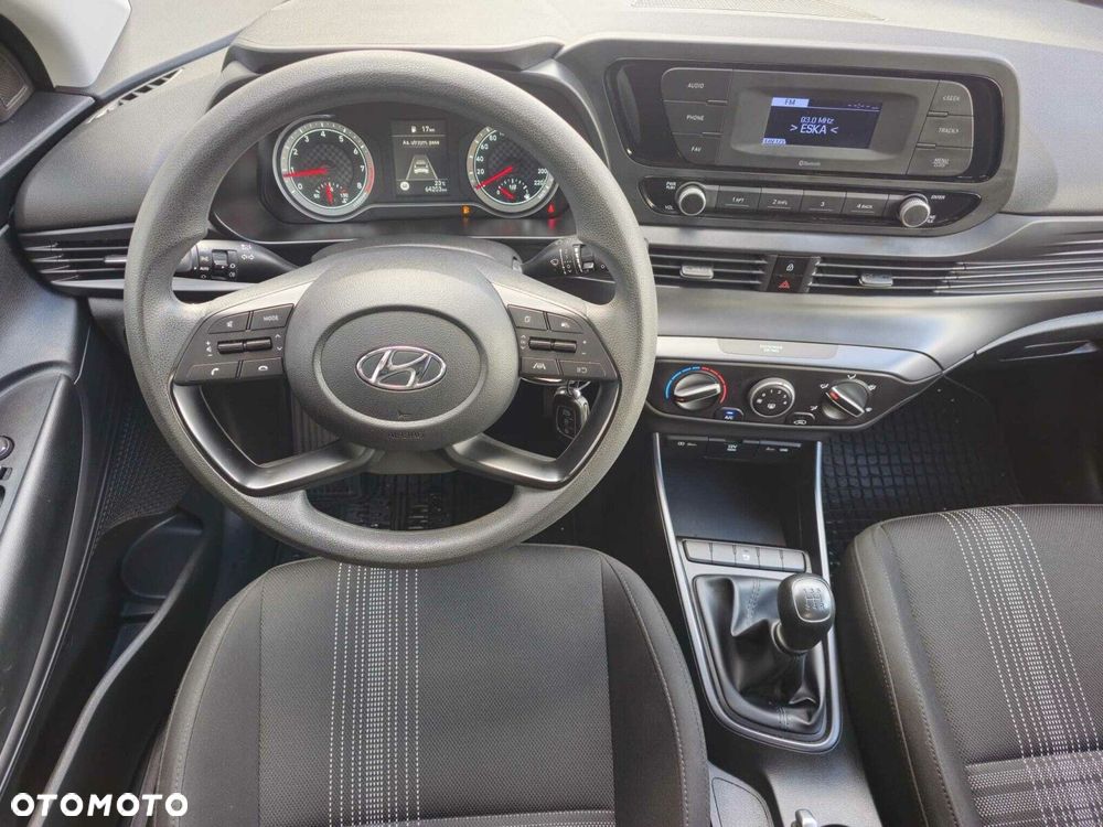 Hyundai i20 1.2 Pure - 13