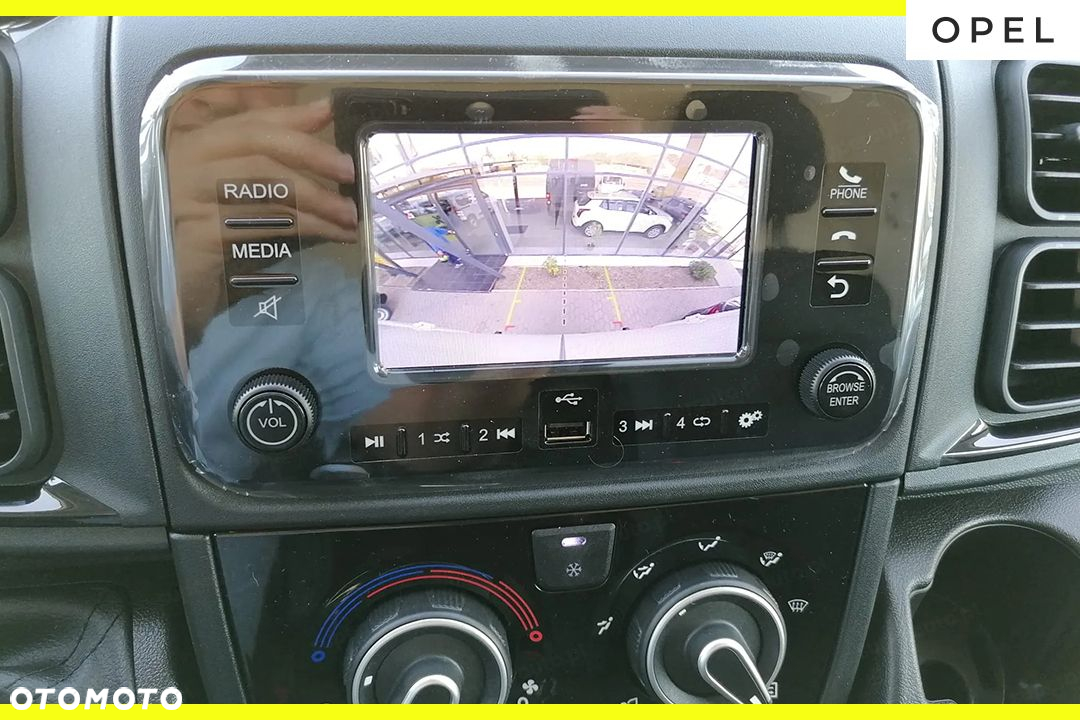 Opel Movano L2H2 2.2 120KM - 11