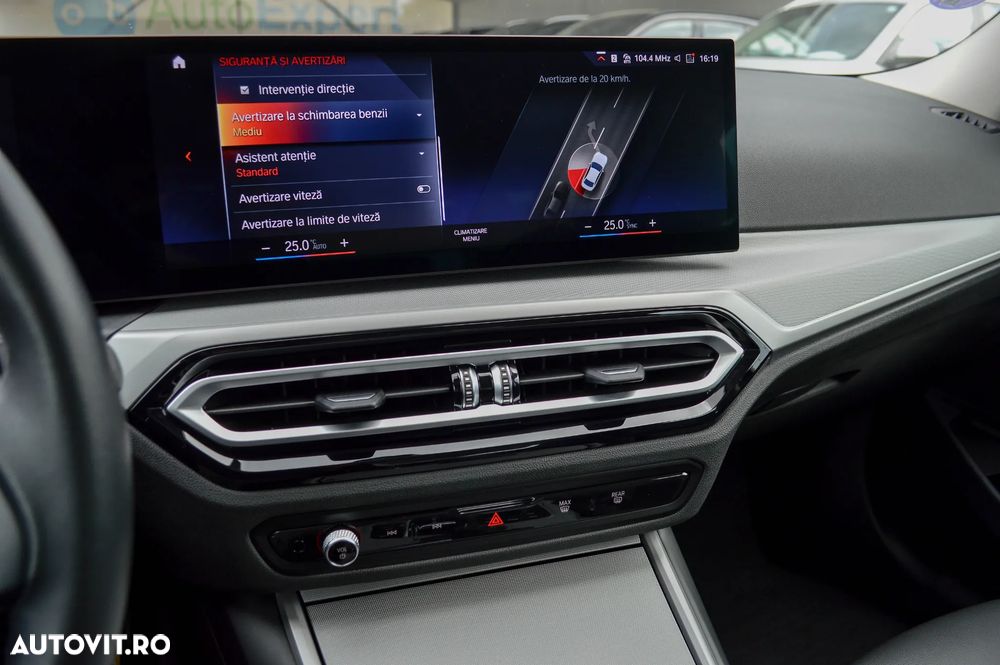 BMW Seria 3 320i AT - 21