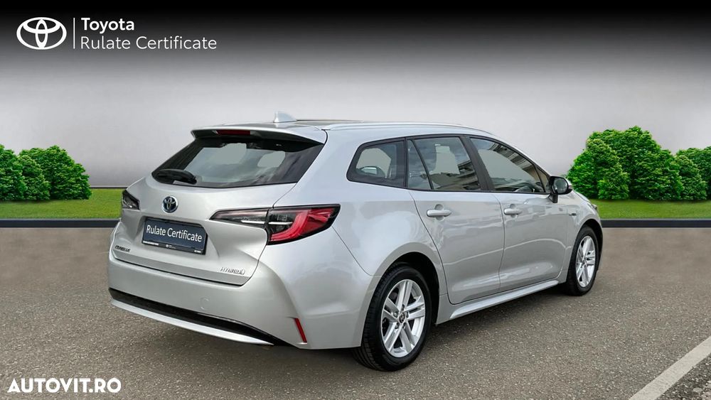 Toyota Corolla 1.8 HSD Dynamic - 5