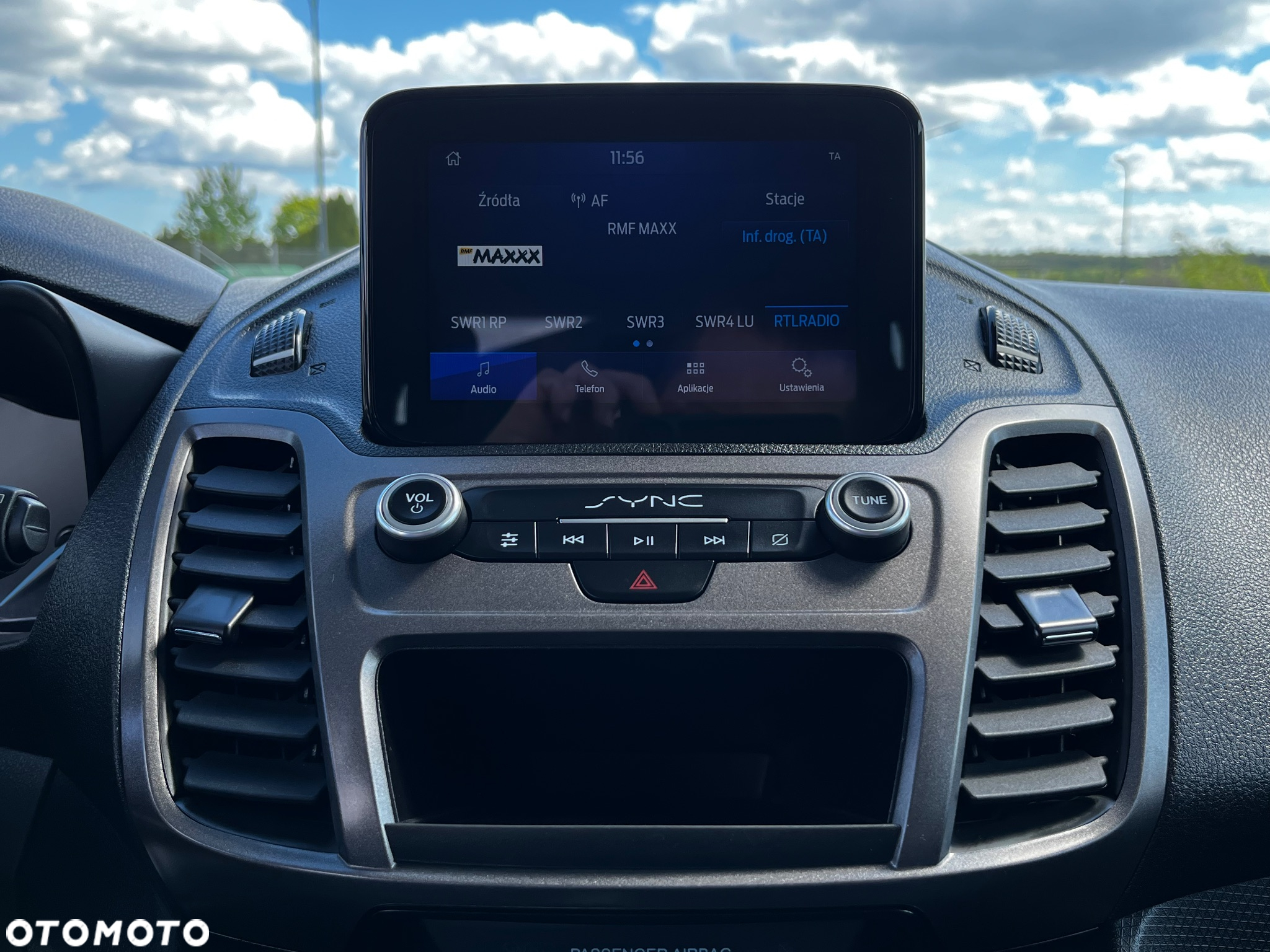 Ford Tourneo Connect - 20