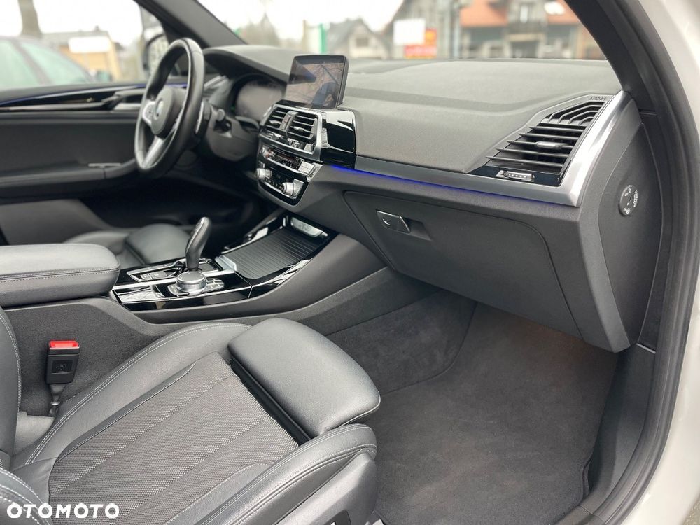 BMW X3 xDrive20d xLine - 14