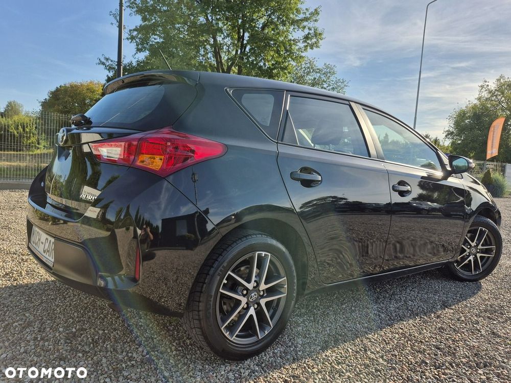 Toyota Auris - 28