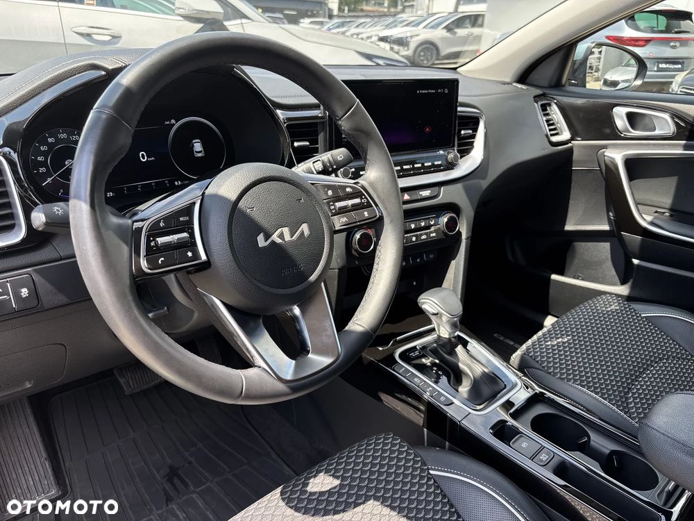 Kia XCeed 1.5 T-GDI Business Line DCT - 9