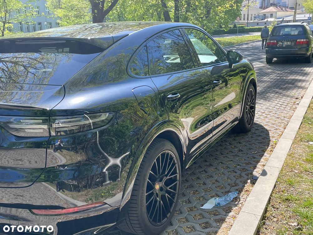 Porsche Cayenne GTS - 5