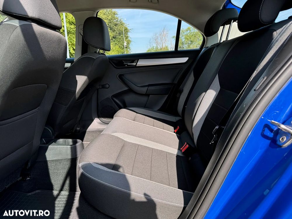 Skoda Rapid 1.0 TSI Ambition - 19