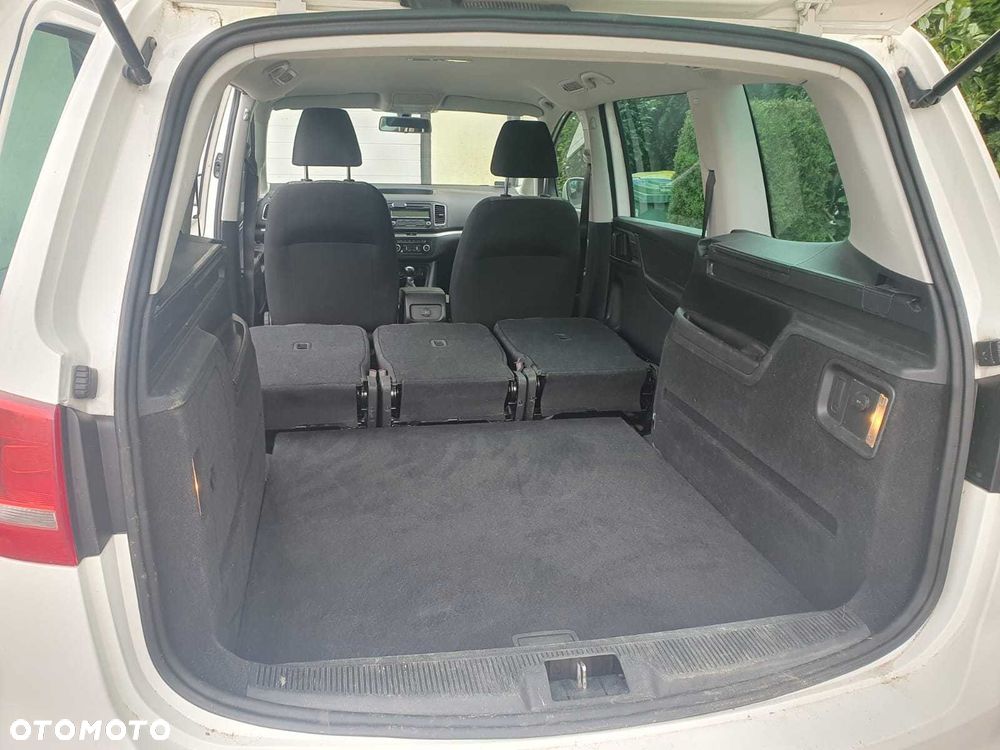 Volkswagen Sharan - 8