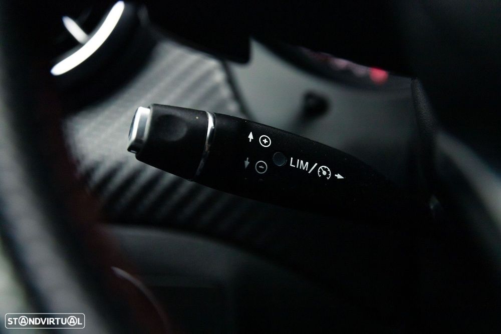 Mercedes-Benz A 220 d AMG Line Aut. - 33