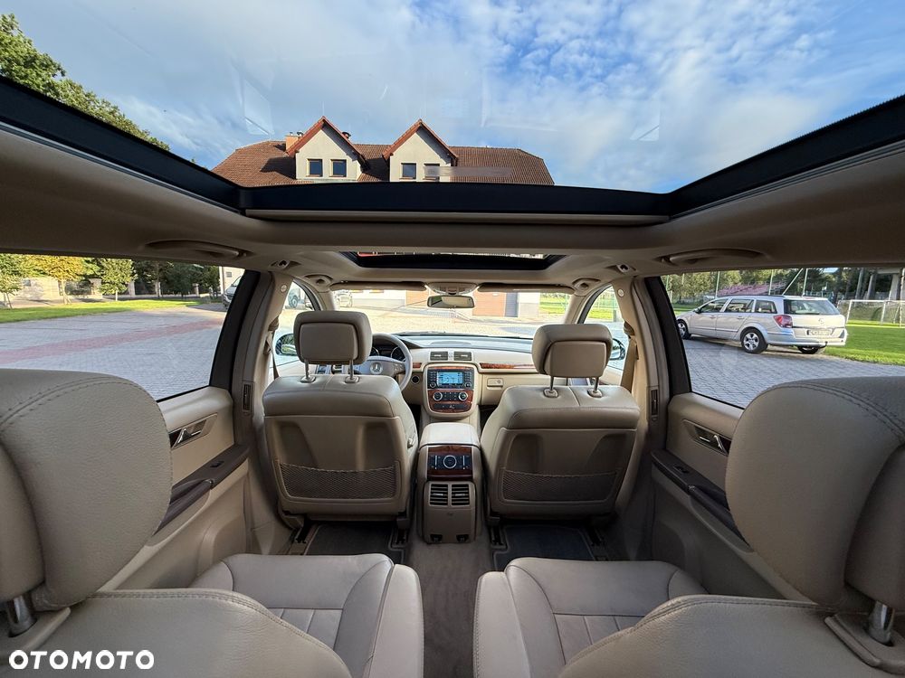 Mercedes-Benz Klasa R 350 L 4Matic 7G-TRONIC Grand Edition - 22