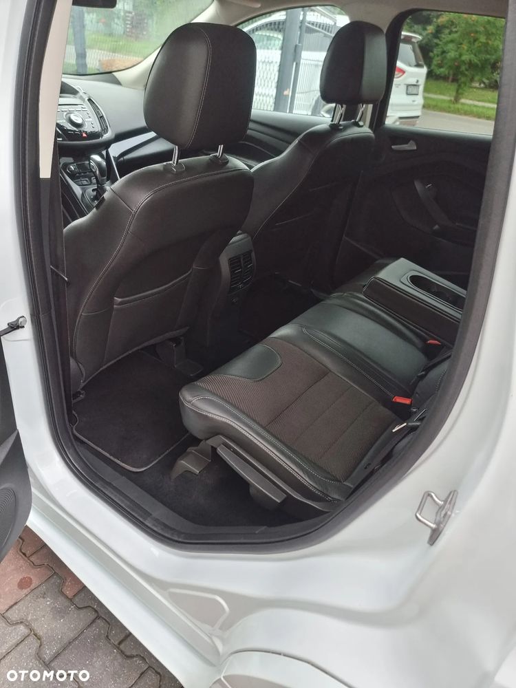 Ford Kuga 2.0 TDCi 4x4 Titanium - 18