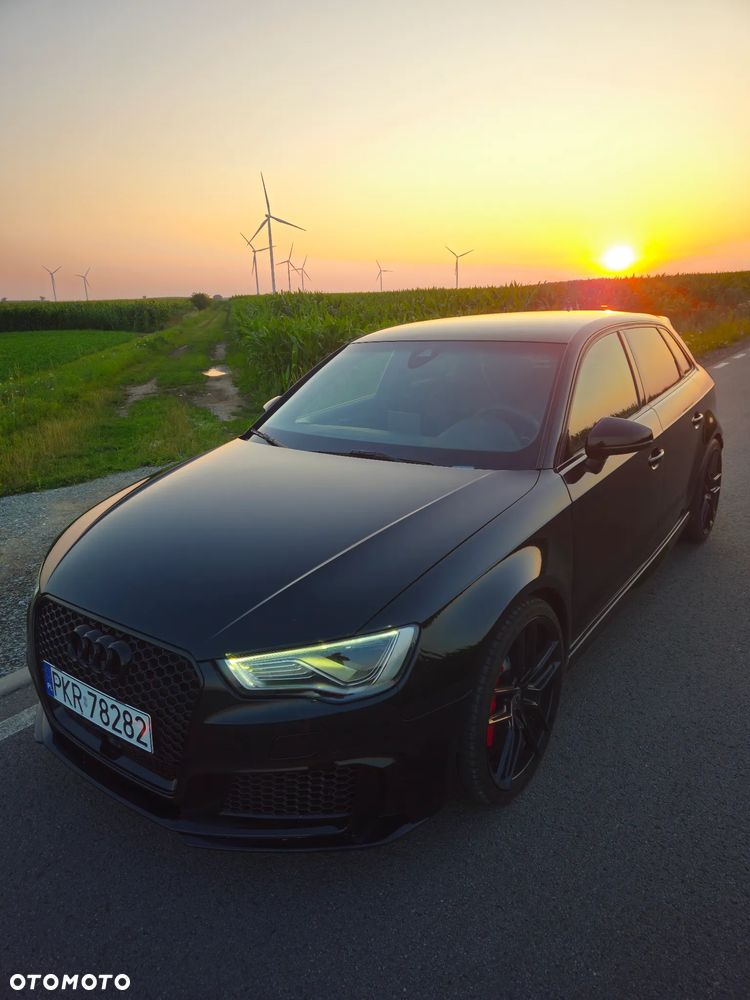 Audi RS3 Sportback Standard - 4