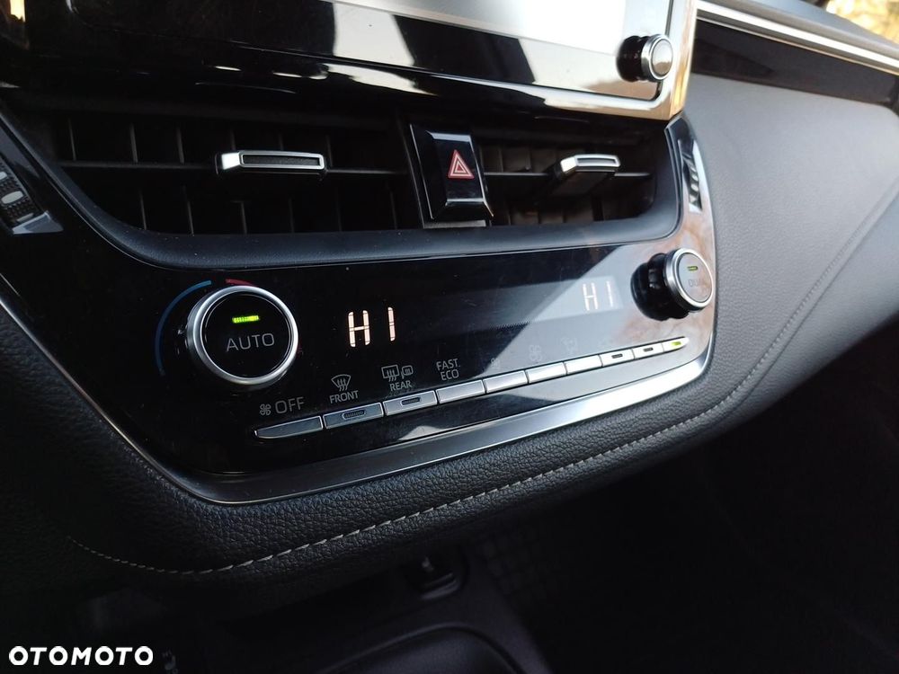 Toyota Corolla 1.8 Hybrid GPF Comfort - 25