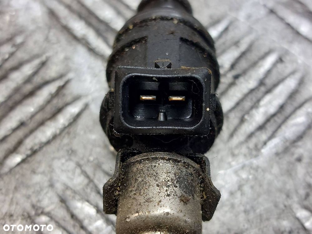 LISTWA WTRYSKOWA OPEL ZAFIRA A 1.8 16V 90536149 5WK93151 - 3